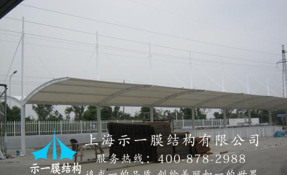膜結構車棚103014