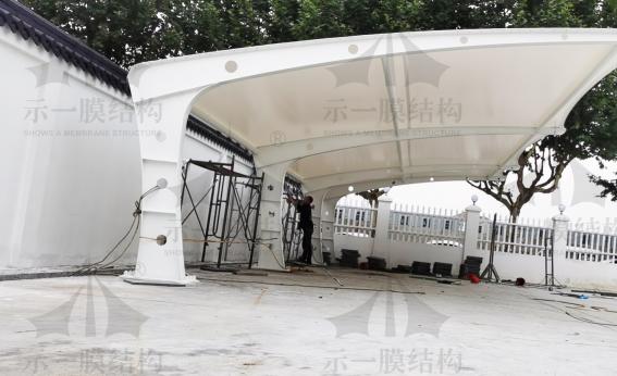 膜結構車棚103015