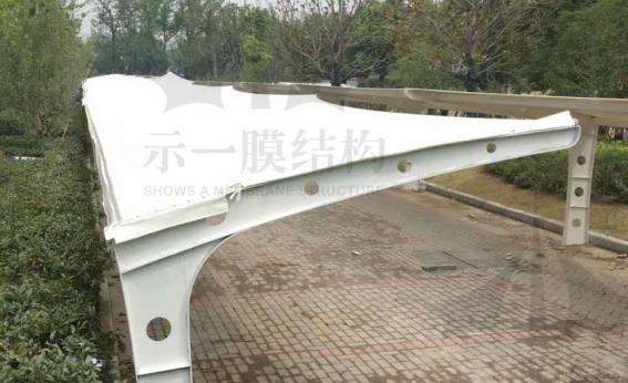 南通能達大廈膜結構車棚