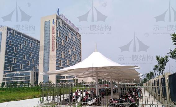 安徽醫科大學附屬阜陽醫院膜結構車棚