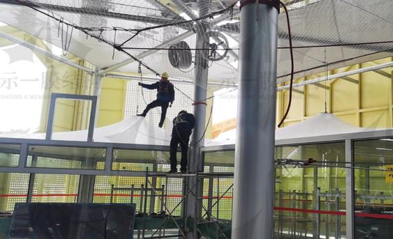 東方綠洲裝備間吊頂膜結構